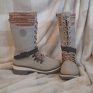 Mid-Calf Winter Boots
